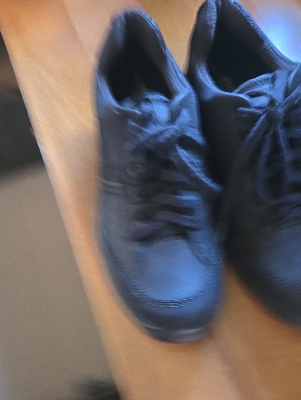 Ecco Men's Black Lace-Up Athletic Sneakers